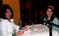 Mirjam und Tara Wiesemann während der Aufnahmen